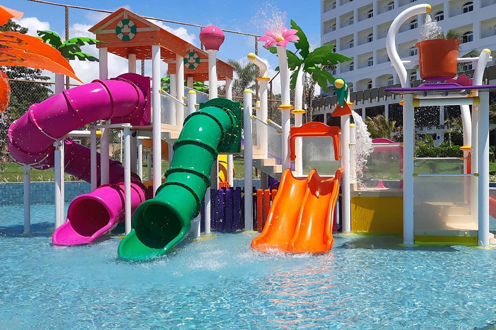 Hotel Deville Prime Salvador Exterior foto Water park